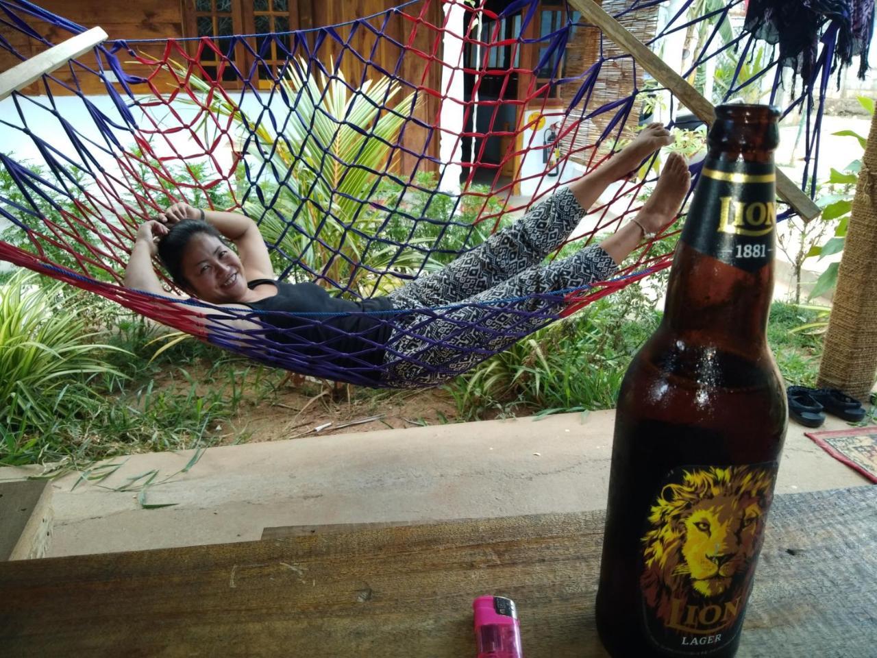 Wanderers Hostel Trincomalee Exteriör bild